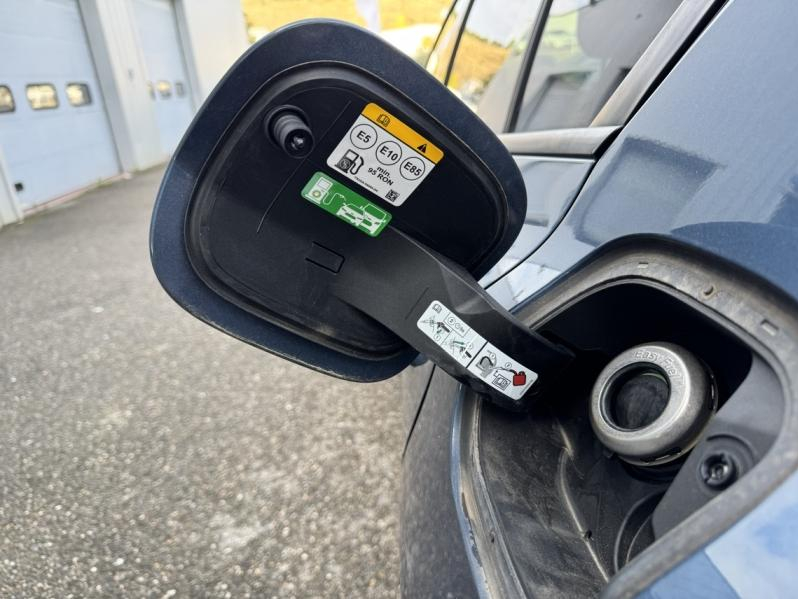 Photo 10 de l’annonce de FORD Focus d’occasion à vendre à NARBONNE