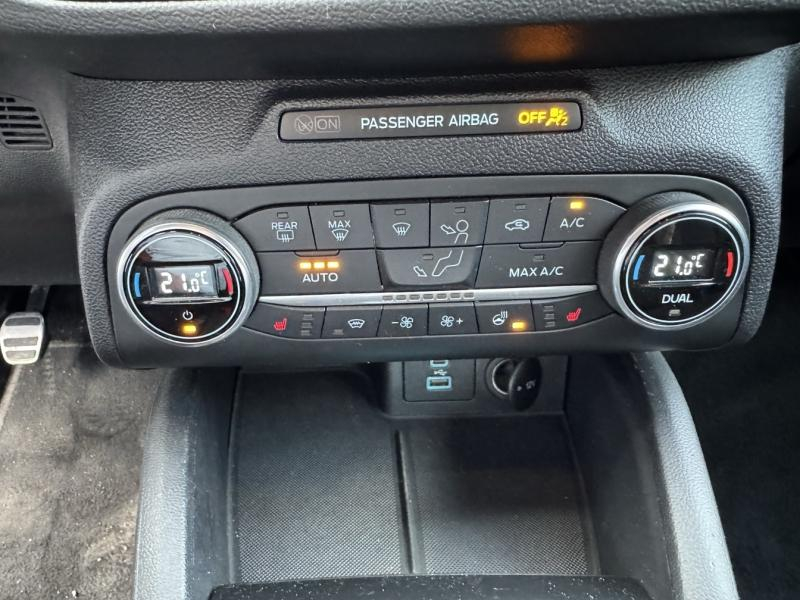 Photo 16 de l’annonce de FORD Focus d’occasion à vendre à NARBONNE