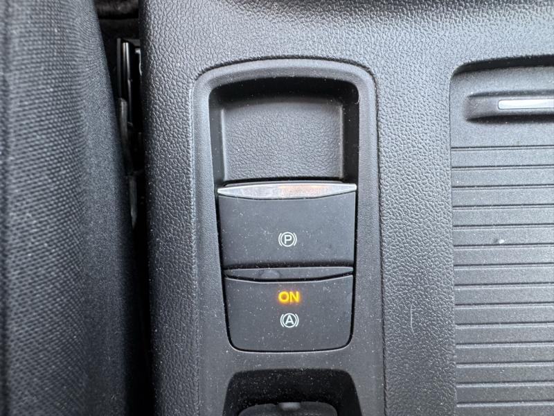 Photo 18 de l’annonce de FORD Focus d’occasion à vendre à NARBONNE