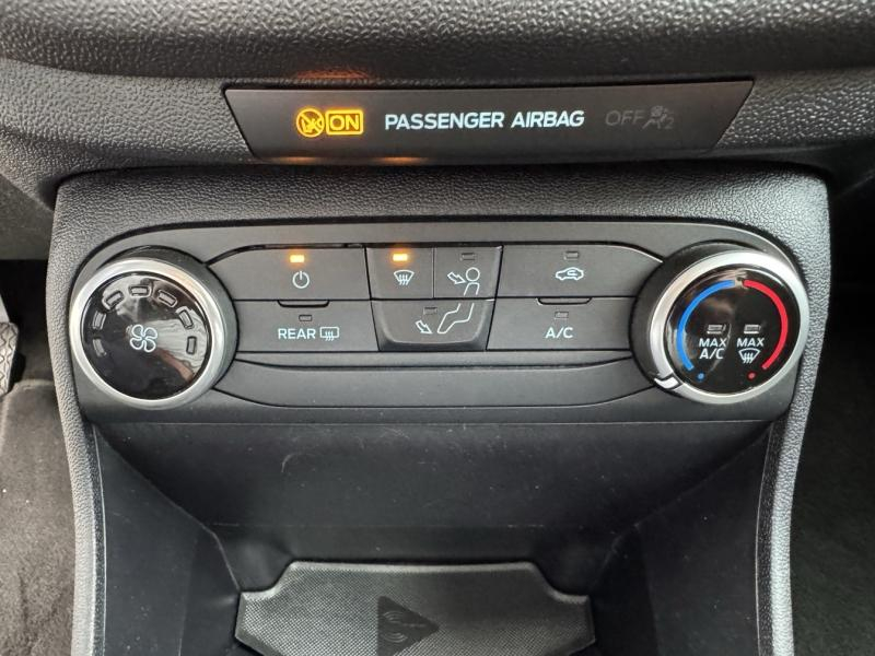 Photo 18 de l’annonce de FORD Fiesta d’occasion à vendre à NARBONNE