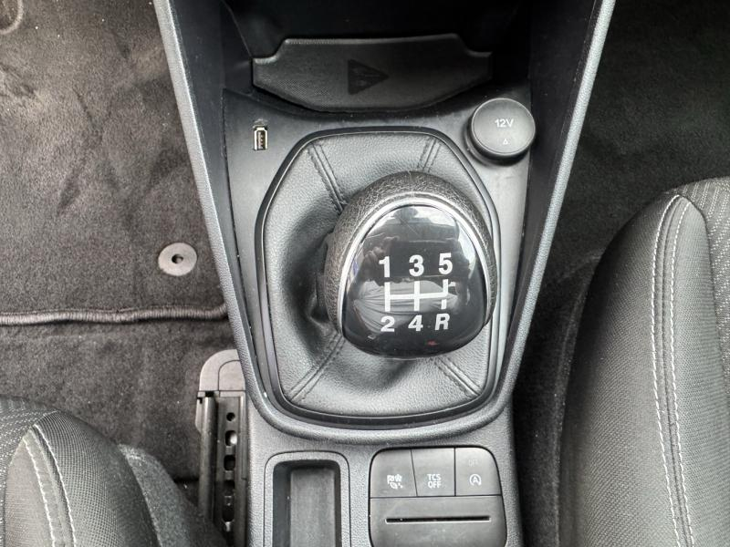 Photo 20 de l’annonce de FORD Fiesta d’occasion à vendre à NARBONNE