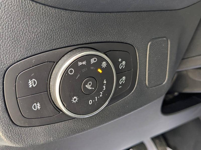 Photo 10 de l’annonce de FORD Puma d’occasion à vendre à AIX-EN-PROVENCE