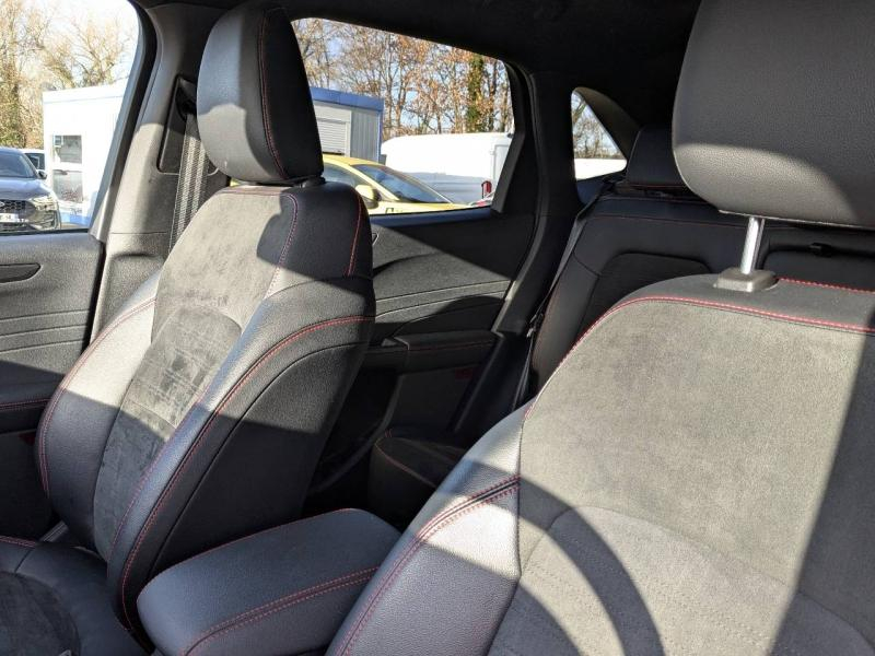 Photo 16 de l’annonce de FORD Kuga d’occasion à vendre à AIX-EN-PROVENCE