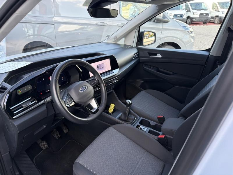 Photo 18 de l’annonce de FORD Grd Tourneo Connect d’occasion à vendre à VITROLLES