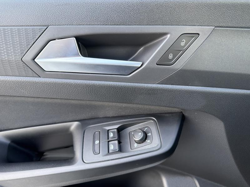 Photo 19 de l’annonce de FORD Grd Tourneo Connect d’occasion à vendre à VITROLLES