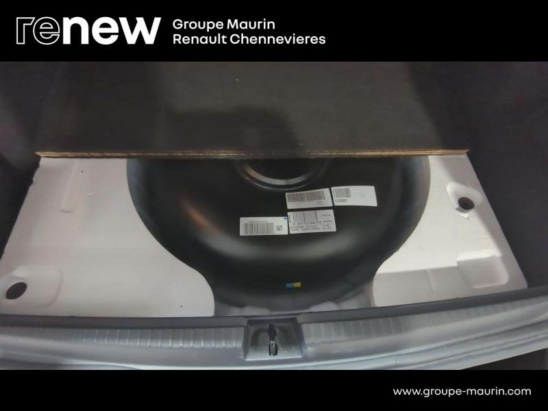 Photo 11 de l’annonce de DACIA Duster d’occasion à vendre à CHENNEVIÈRES-SUR-MARNE