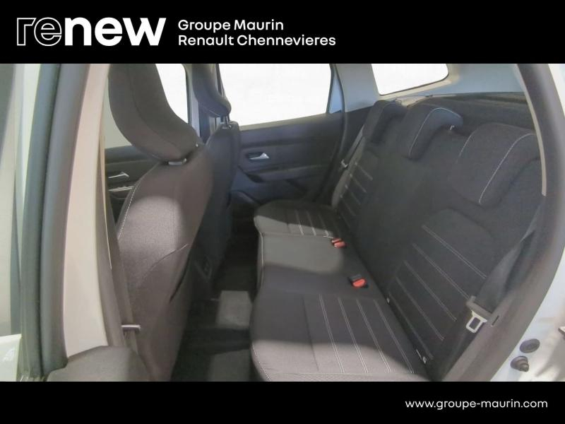 Photo 12 de l’annonce de DACIA Duster d’occasion à vendre à CHENNEVIÈRES-SUR-MARNE