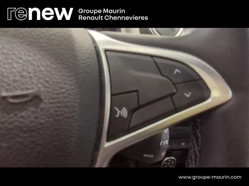 Photo 18 de l’annonce de DACIA Duster d’occasion à vendre à CHENNEVIÈRES-SUR-MARNE