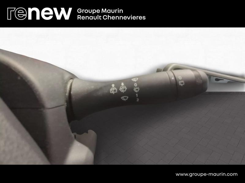 Photo 20 de l’annonce de DACIA Duster d’occasion à vendre à CHENNEVIÈRES-SUR-MARNE