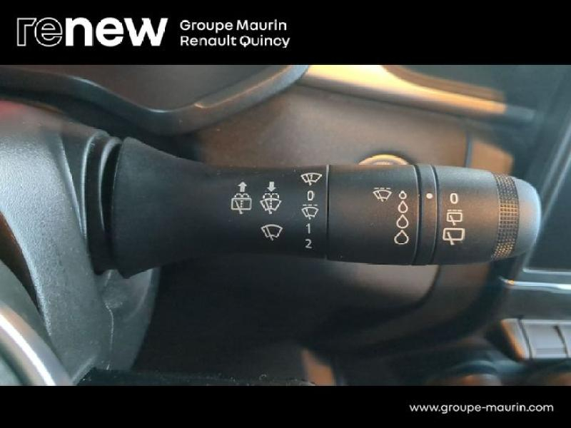 Photo 16 de l’annonce de RENAULT Captur d’occasion à vendre à QUINCY-SOUS-SÉNART