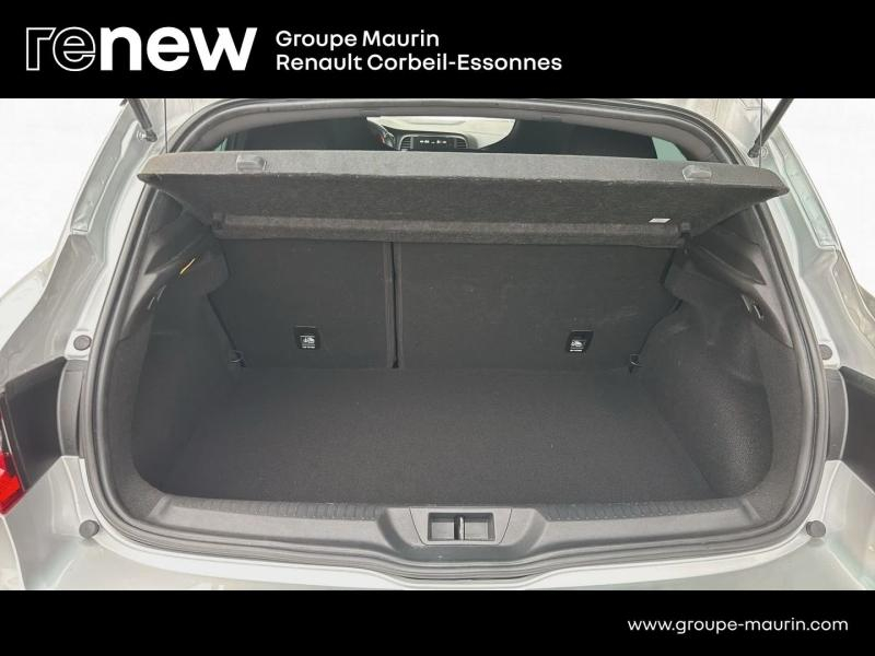 Photo 17 de l’annonce de RENAULT Megane d’occasion à vendre à CORBEIL-ESSONNES