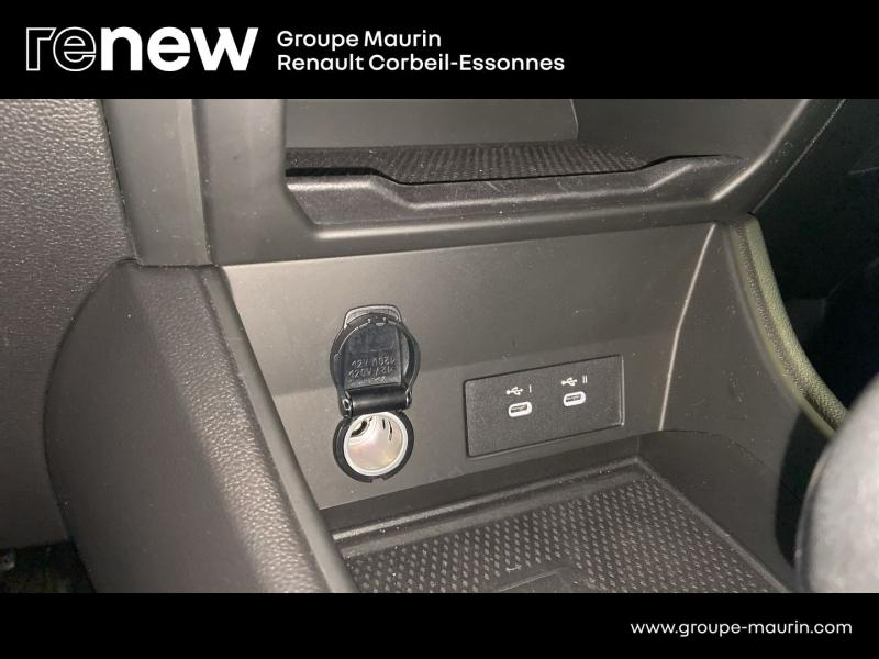 Photo 18 de l’annonce de RENAULT Captur d’occasion à vendre à CORBEIL-ESSONNES