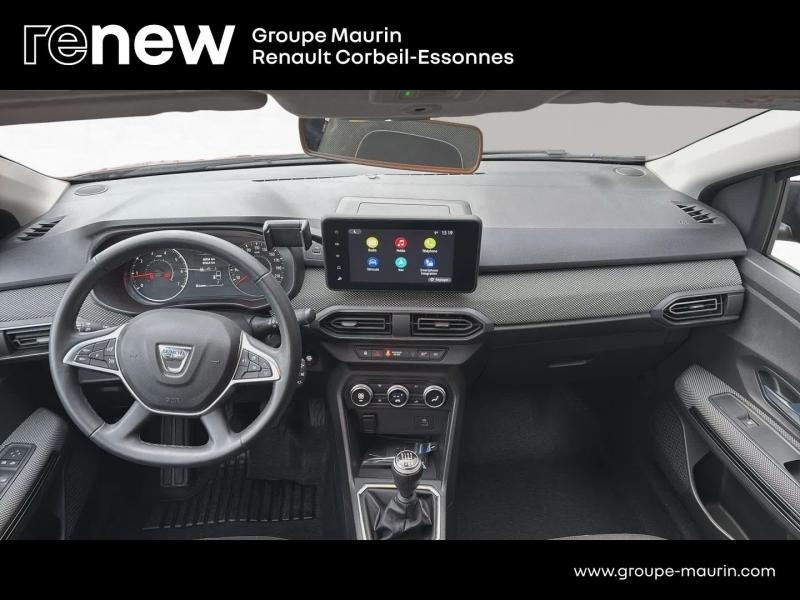 Photo 13 de l’annonce de DACIA Jogger d’occasion à vendre à CORBEIL-ESSONNES