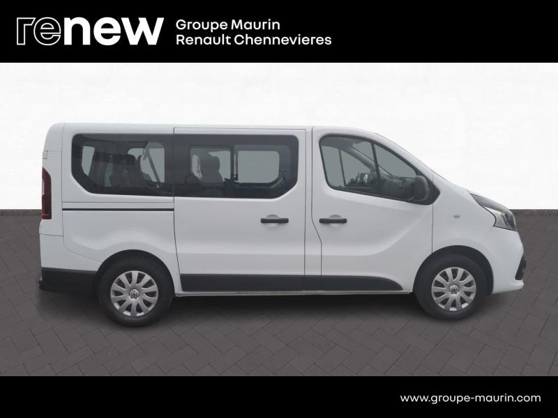 Photo 3 de l’annonce de RENAULT Trafic Combi d’occasion à vendre à CHAMPIGNY-SUR-MARNE