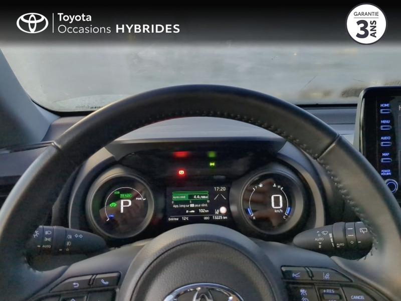 Photo 13 de l’annonce de TOYOTA Yaris d’occasion à vendre à NÎMES