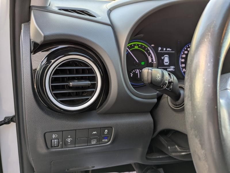 Photo 8 de l’annonce de HYUNDAI Kona d’occasion à vendre à MANOSQUE