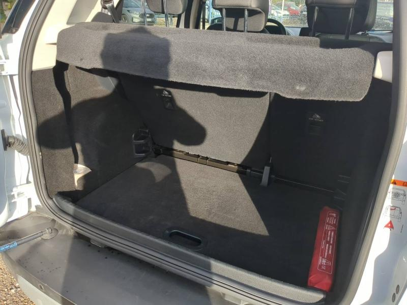 Photo 11 de l’annonce de FORD EcoSport d’occasion à vendre à ARLES