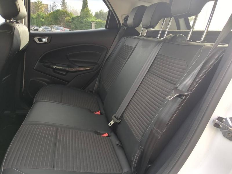 Photo 13 de l’annonce de FORD EcoSport d’occasion à vendre à ARLES