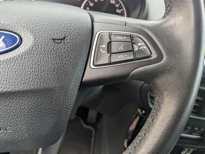 Photo 14 de l’annonce de FORD EcoSport d’occasion à vendre à MARSEILLE