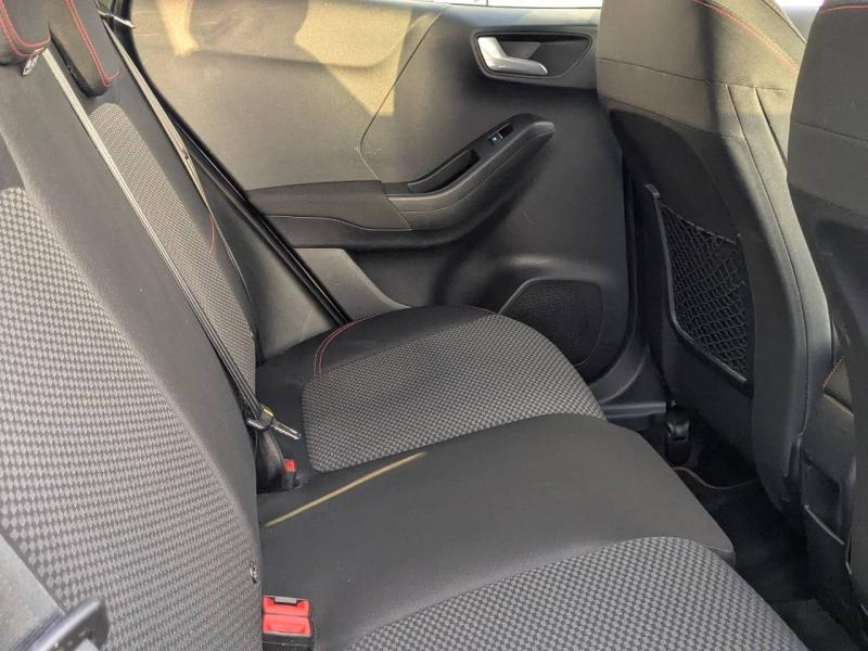 Photo 6 de l’annonce de FORD Puma d’occasion à vendre à AIX-EN-PROVENCE