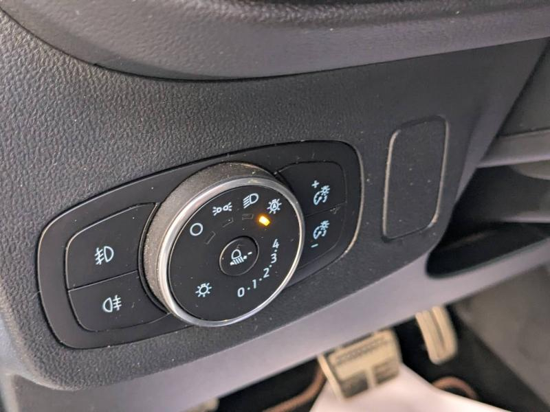 Photo 11 de l’annonce de FORD Puma d’occasion à vendre à AIX-EN-PROVENCE