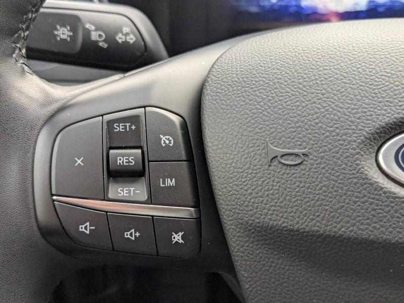 Photo 17 de l’annonce de FORD Kuga d’occasion à vendre à AIX-EN-PROVENCE