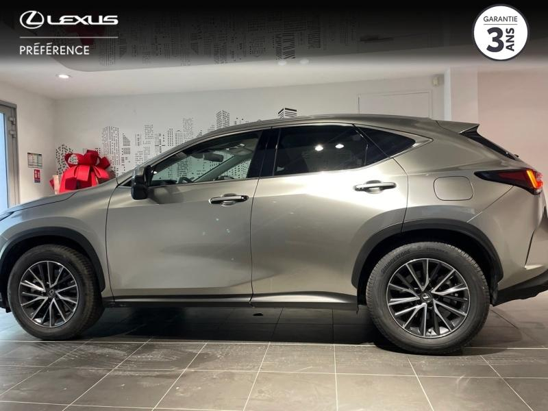 Photo 3 de l’annonce de LEXUS NX d’occasion à vendre à MONTFAVET