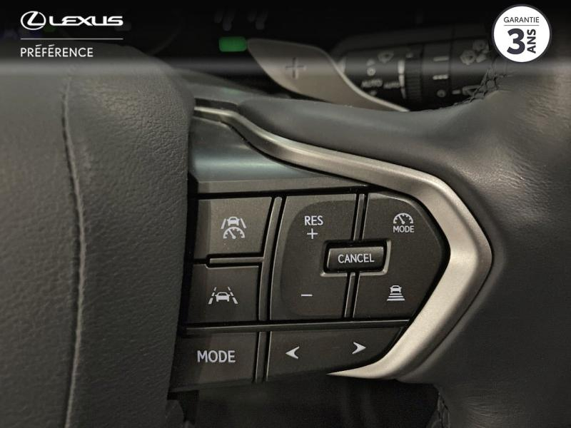 Photo 10 de l’annonce de LEXUS NX d’occasion à vendre à MONTFAVET