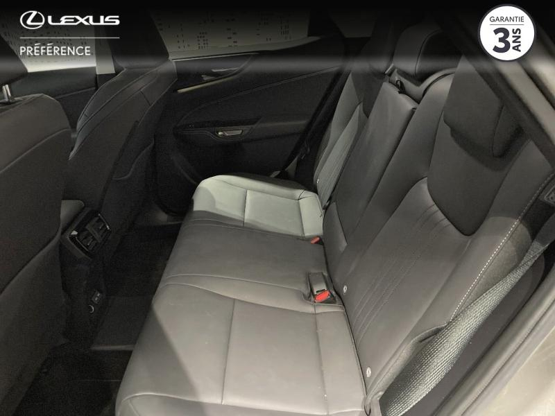 Photo 14 de l’annonce de LEXUS NX d’occasion à vendre à MONTFAVET