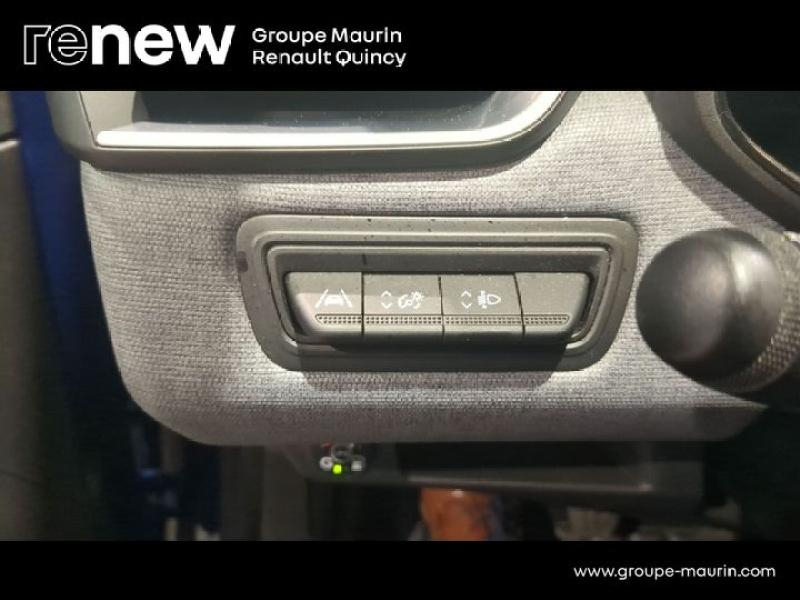 Photo 13 de l’annonce de RENAULT Clio d’occasion à vendre à QUINCY-SOUS-SÉNART