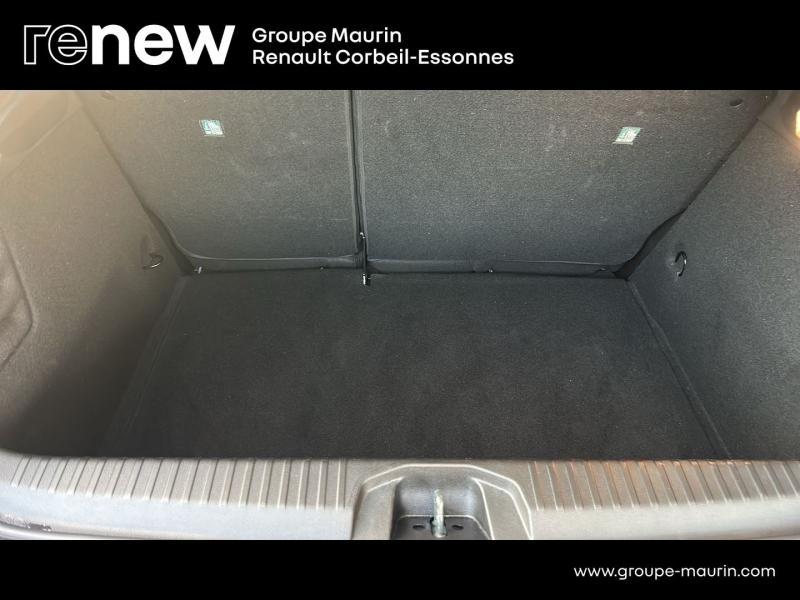 Photo 10 de l’annonce de RENAULT Clio d’occasion à vendre à CORBEIL-ESSONNES