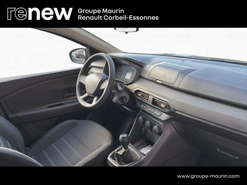 Photo 17 de l’annonce de DACIA Sandero d’occasion à vendre à CORBEIL-ESSONNES
