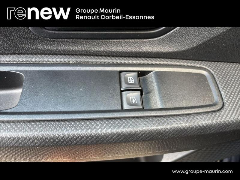 Photo 18 de l’annonce de DACIA Sandero d’occasion à vendre à CORBEIL-ESSONNES