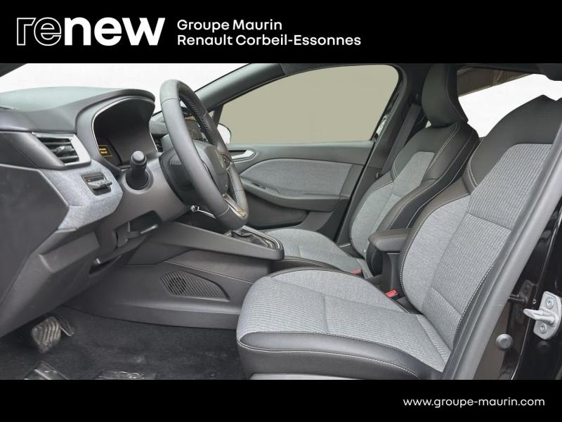 Photo 11 de l’annonce de RENAULT Clio d’occasion à vendre à CORBEIL-ESSONNES