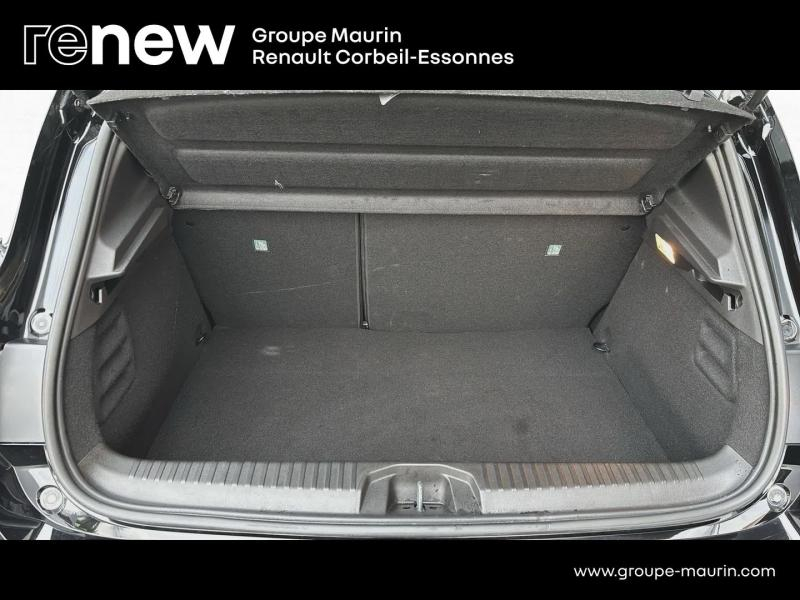 Photo 15 de l’annonce de RENAULT Clio d’occasion à vendre à CORBEIL-ESSONNES