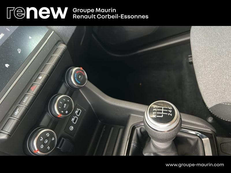 Photo 18 de l’annonce de RENAULT Clio d’occasion à vendre à CORBEIL-ESSONNES