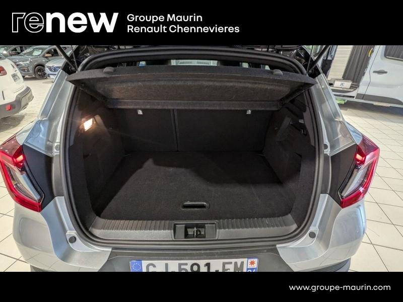 Photo 12 de l’annonce de RENAULT Captur d’occasion à vendre à CHENNEVIÈRES-SUR-MARNE