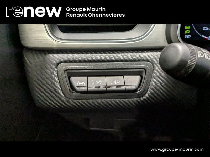 Photo 18 de l’annonce de RENAULT Captur d’occasion à vendre à CHENNEVIÈRES-SUR-MARNE