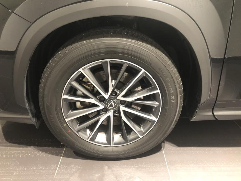 Photo 8 de l’annonce de LEXUS NX d’occasion à vendre à LATTES