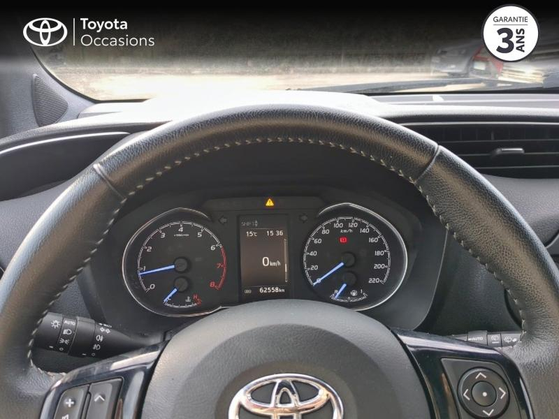 Photo 13 de l’annonce de TOYOTA Yaris d’occasion à vendre à NÎMES