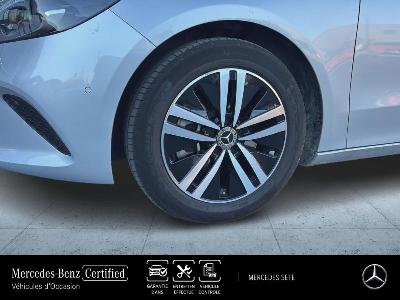 Photo 9 de l’annonce de MERCEDES-BENZ Classe B d’occasion à vendre à SÈTE