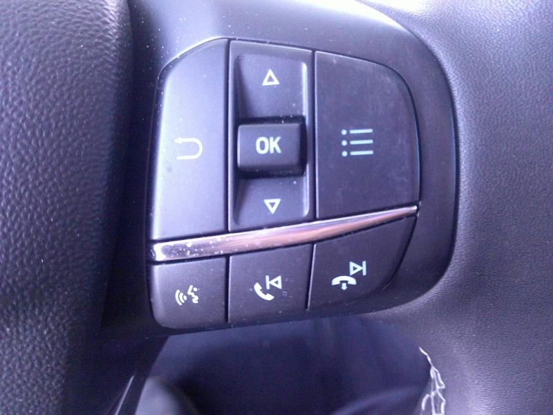 Photo 12 de l’annonce de FORD Fiesta d’occasion à vendre à PERPIGNAN