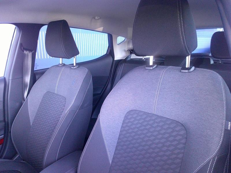 Photo 14 de l’annonce de FORD Fiesta d’occasion à vendre à PERPIGNAN