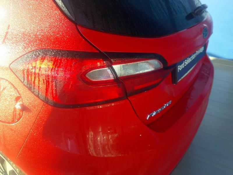 Photo 4 de l’annonce de FORD Fiesta d’occasion à vendre à PERPIGNAN