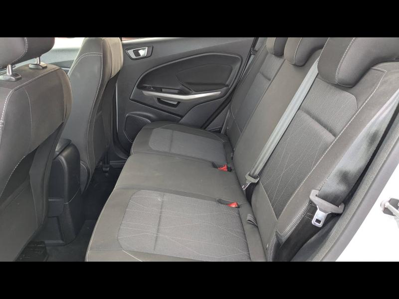 Photo 8 de l’annonce de FORD EcoSport d’occasion à vendre à AVIGNON
