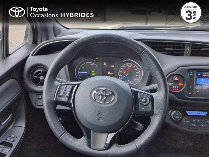 Photo 9 de l’annonce de TOYOTA Yaris d’occasion à vendre à ARLES
