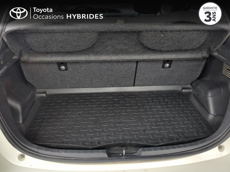 Photo 10 de l’annonce de TOYOTA Yaris d’occasion à vendre à ARLES