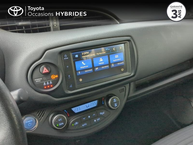 Photo 15 de l’annonce de TOYOTA Yaris d’occasion à vendre à ARLES