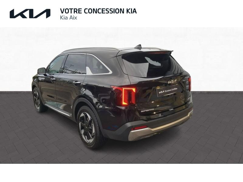 Photo 3 de l’annonce de KIA Sorento d’occasion à vendre à AIX-EN-PROVENCE