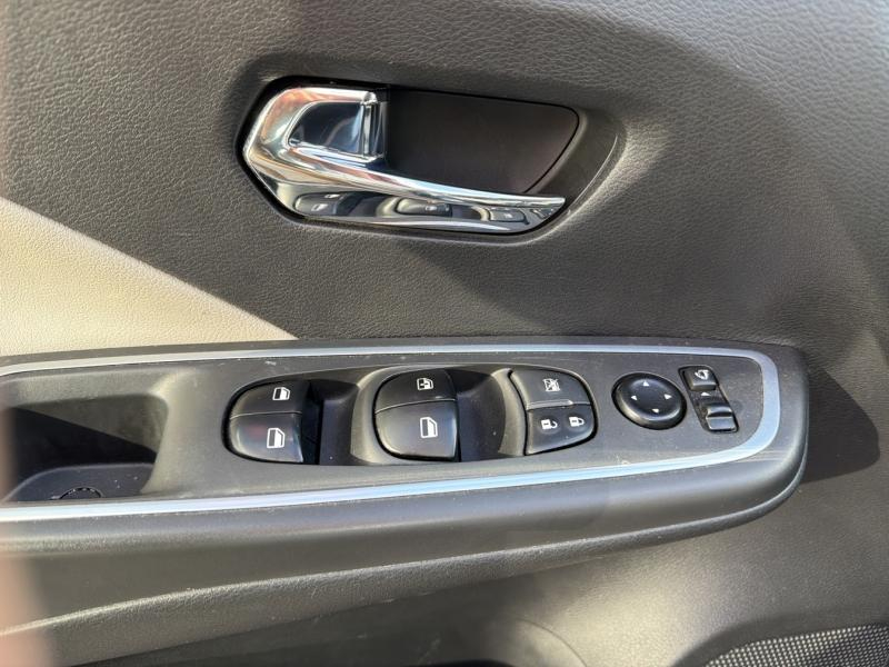 Photo 20 de l’annonce de NISSAN Micra d’occasion à vendre à ANNEMASSE